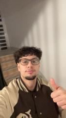 Yanis H