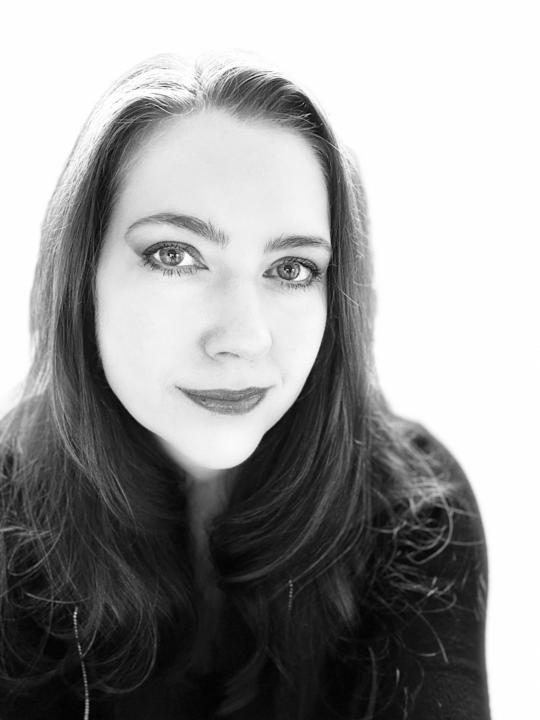 "Und dann kannst Du das GANZE Webinar mit einem KI-Avatar erstellen, da brauchst Du selbst gar nichts mehr machen!"