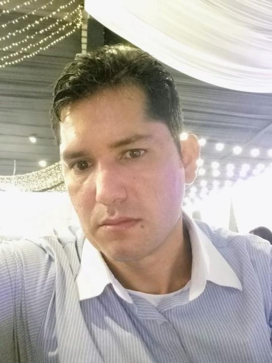 Ghandy Fernandez Serret