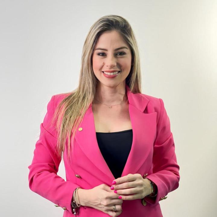 Andrea Mujica
