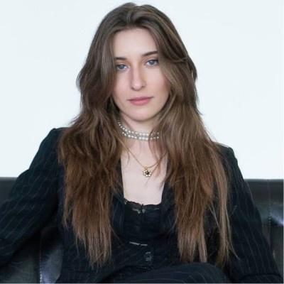 Sarah Lyons