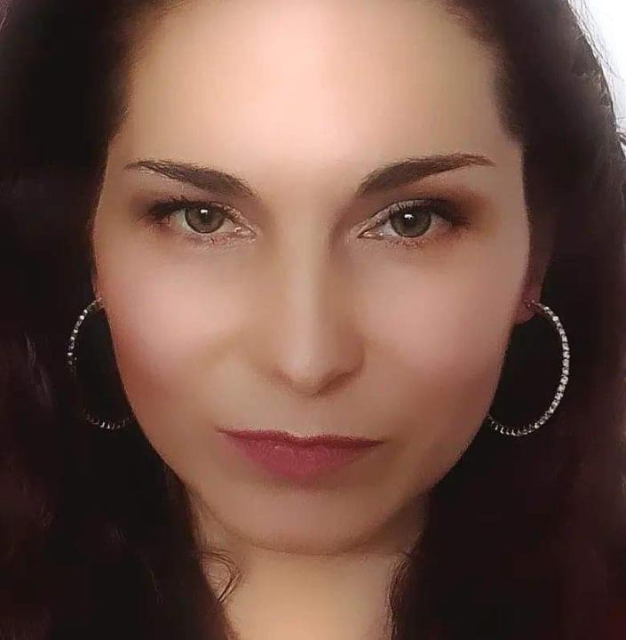 Eva Eszenyi