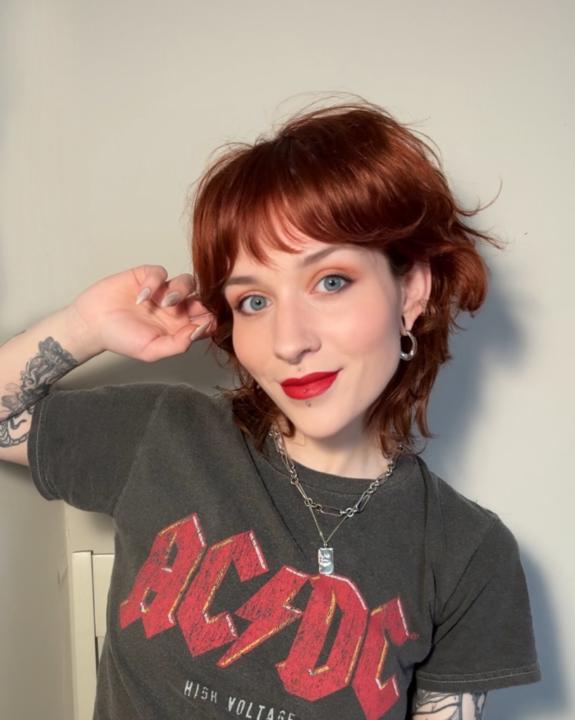 Jasmin Dewar