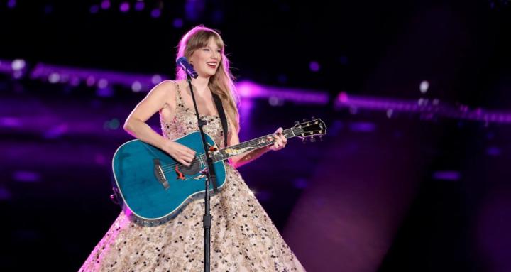 The Taylor Swift Club
