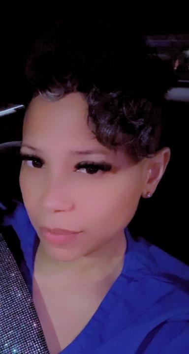 Shontrena Gray