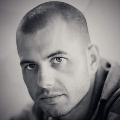 Valentin E.