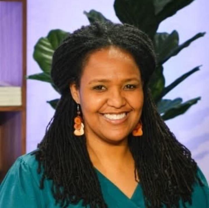 Dr. Angela Scruggs