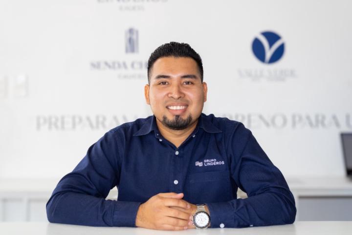 Robert Daniel Cauich León