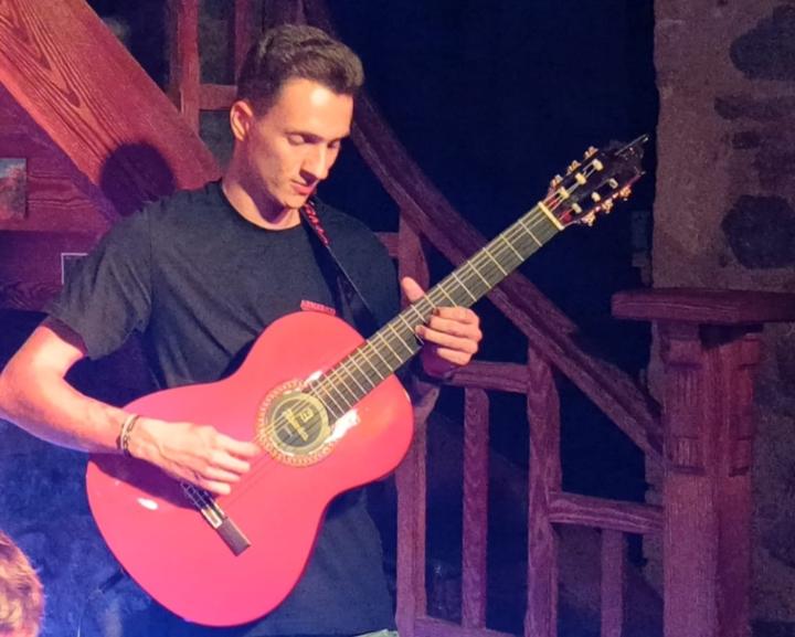 Arthur Arthur MoRgue