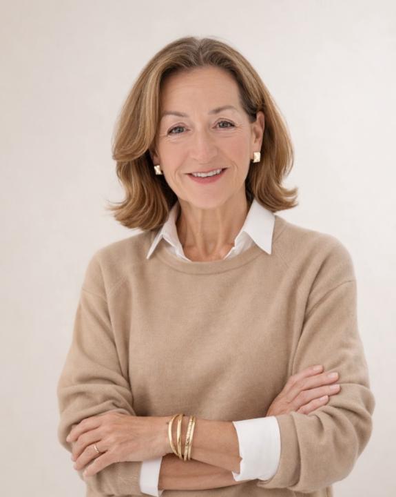 Pam White