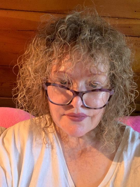 Karenlee Phillips