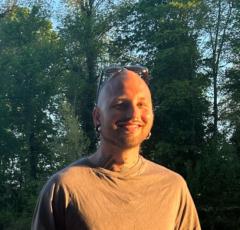 Matthias Derrick Burkart