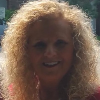 Deborah Chantarumporn