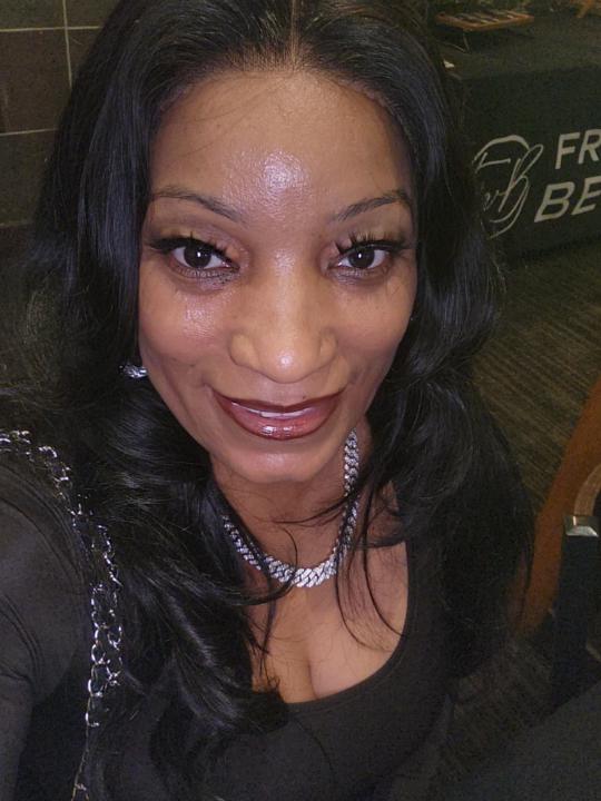 Angela Robinson