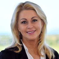 Robin-Leanne Van Zyl