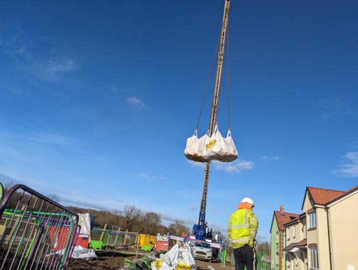 Case Study 46: Bulk Bags Lifted Against Manufacturer Instructions 