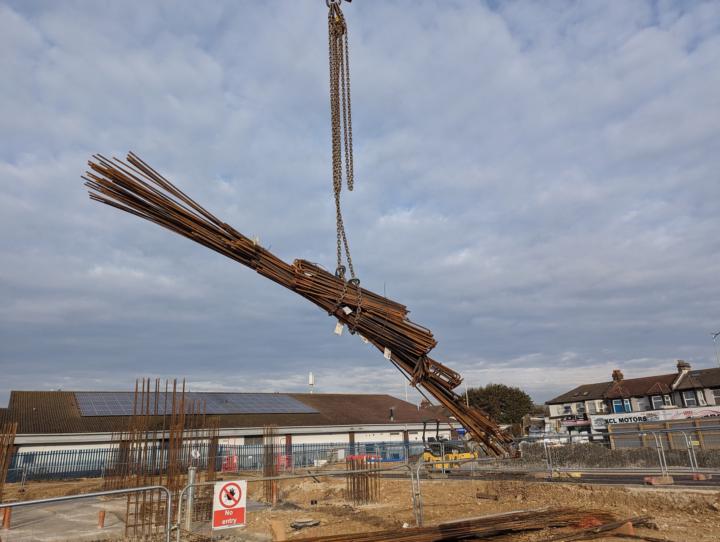 Case Study 43: Lift Supervisor Demonstrating Poor Practice 