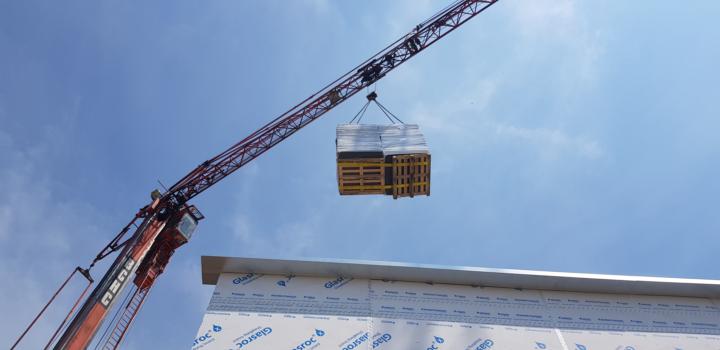 Contract Lift Carried Out Without Full Site Coordination