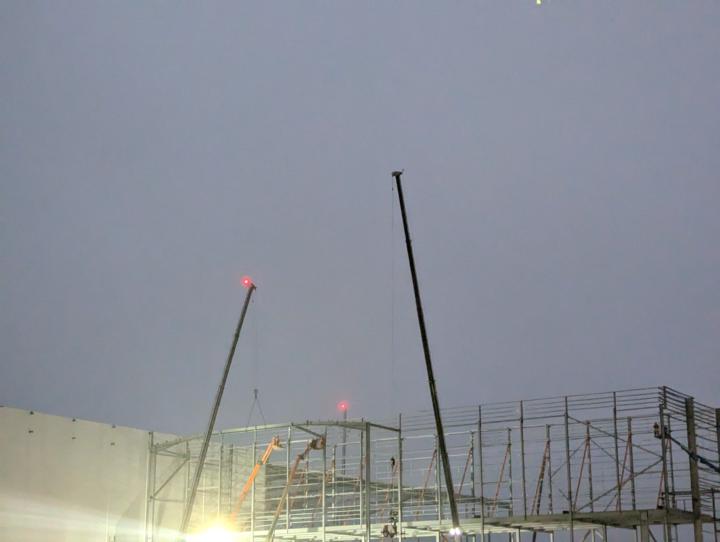 Case Study 29: Inadequate Lighting Affecting Crane Signalling 
