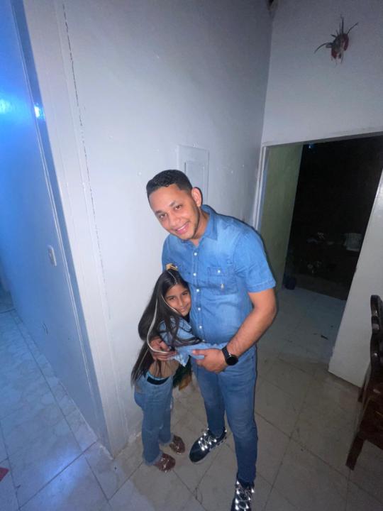 Elvis Linares