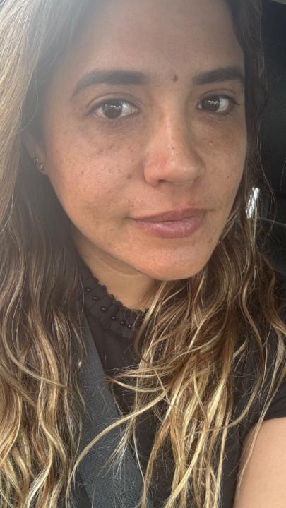 Rebeca Flores