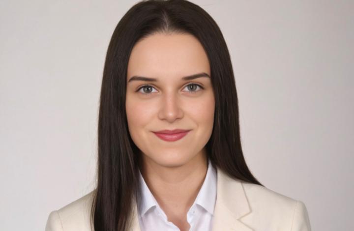 Luna Outerelo Fernandez