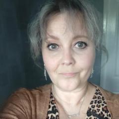 Beth Hitchin
