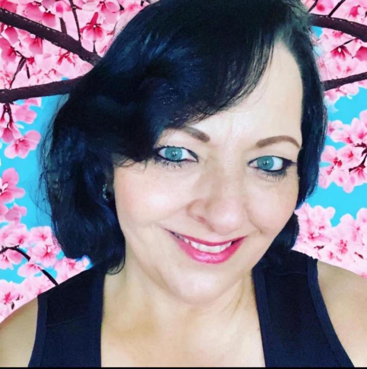 Carla Glass