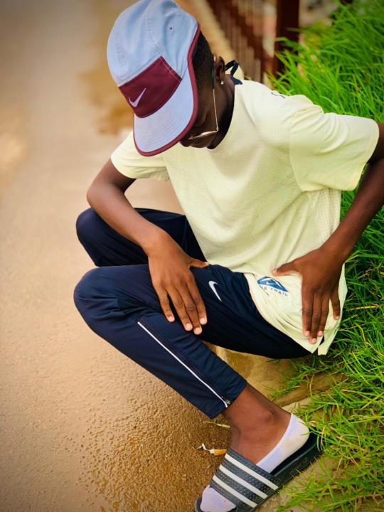 Sfanzo Shxt