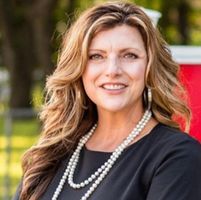 Chandra Gardner