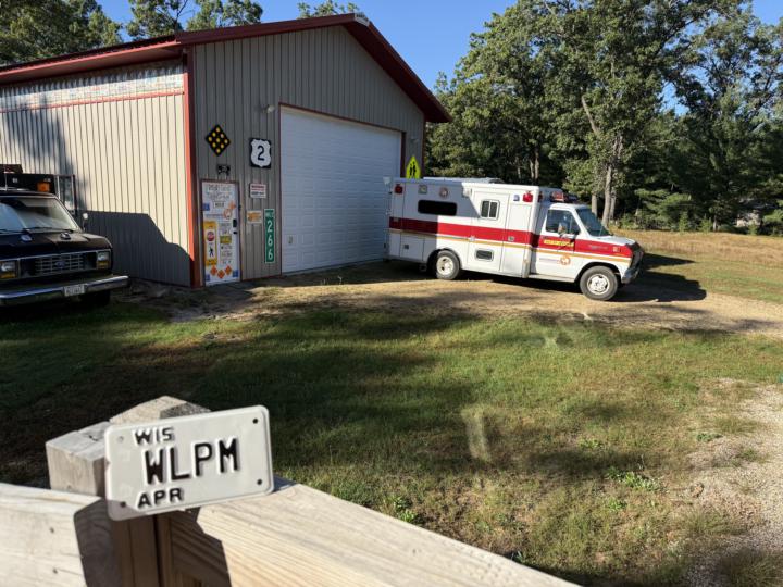 Who looking forward to the first midweek Wisconsinites meet?