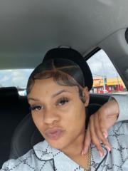 Lyric Darnell-Sanders