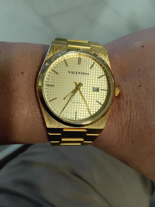 Valentino Gold 