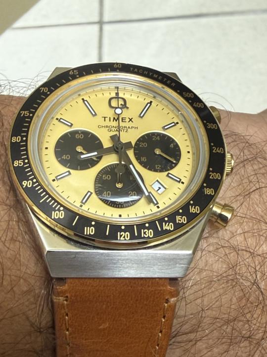 Timex Q Chronograph