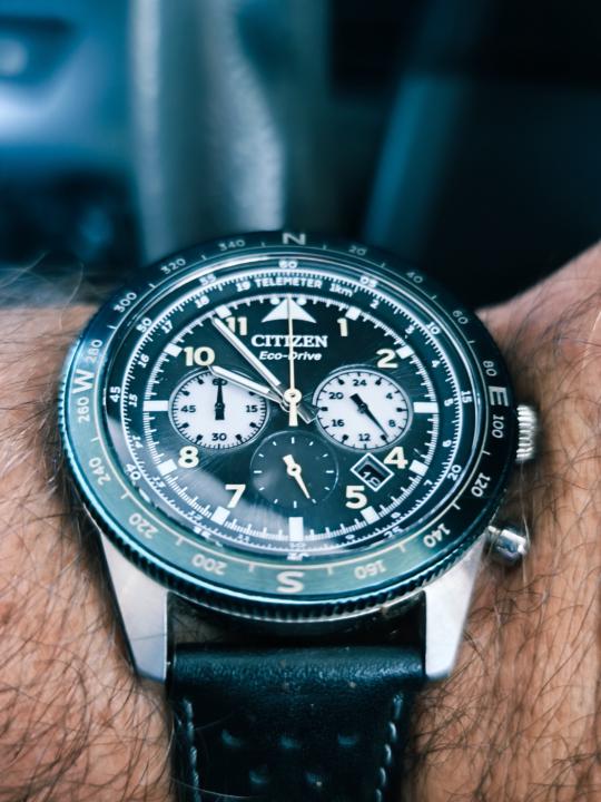 White Subdial Wednesday 