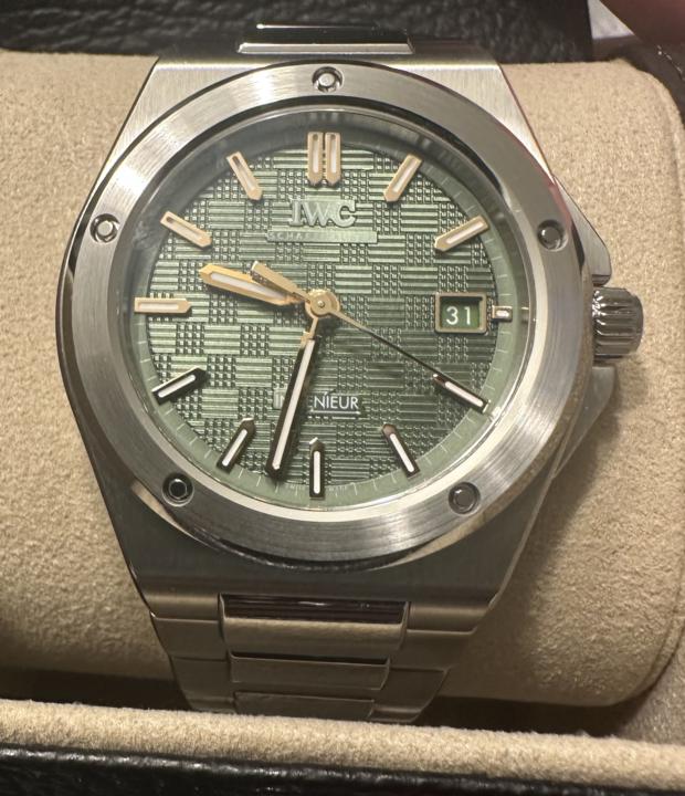 I can’t believe I own this 🤯