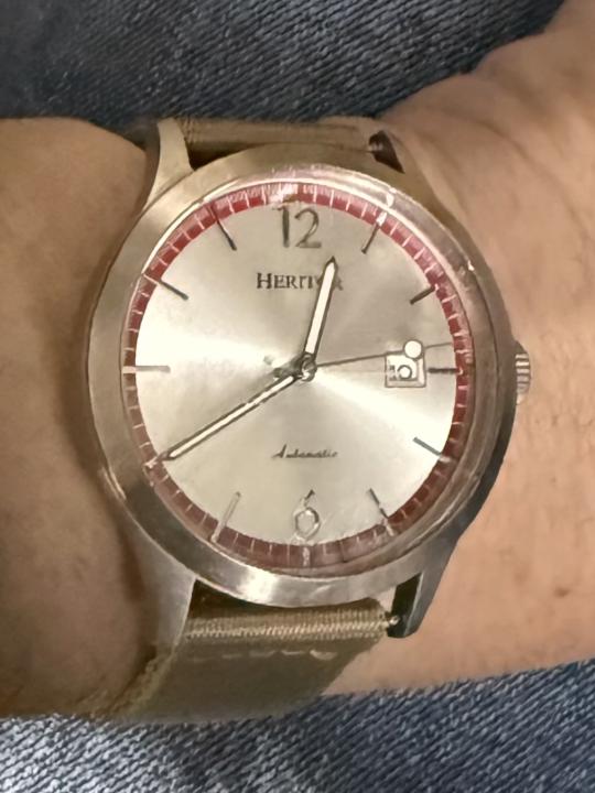 I know it’s supposed to be White dial Wednesday 