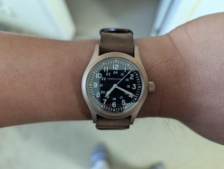 Chronometer Level Accuracy 23/52: Hamilton  Khaki Field Bronze Black Dial H69459530