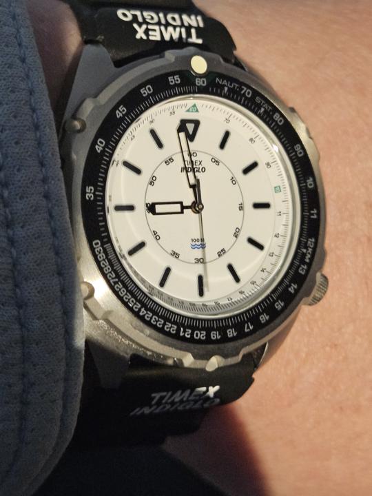 White Dial Wednesday with an Old Friend