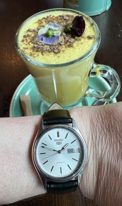 Showing Off My 1981 Seiko 5 Automatic - Day 2 of 3