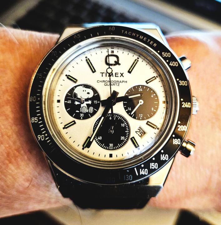 WDW  Mid-day Switch — Timex Snoopy Q Chronograph 