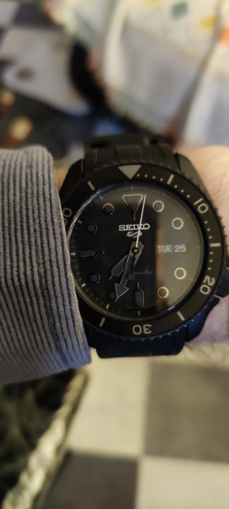 Seiko5 and a question.