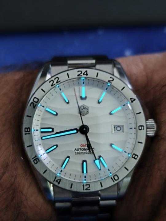 White dial Wednesday - San Martin GMT 