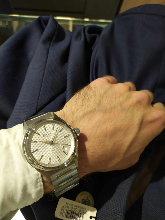 Ball Fireman Victory — sports watch with Clous de Paris