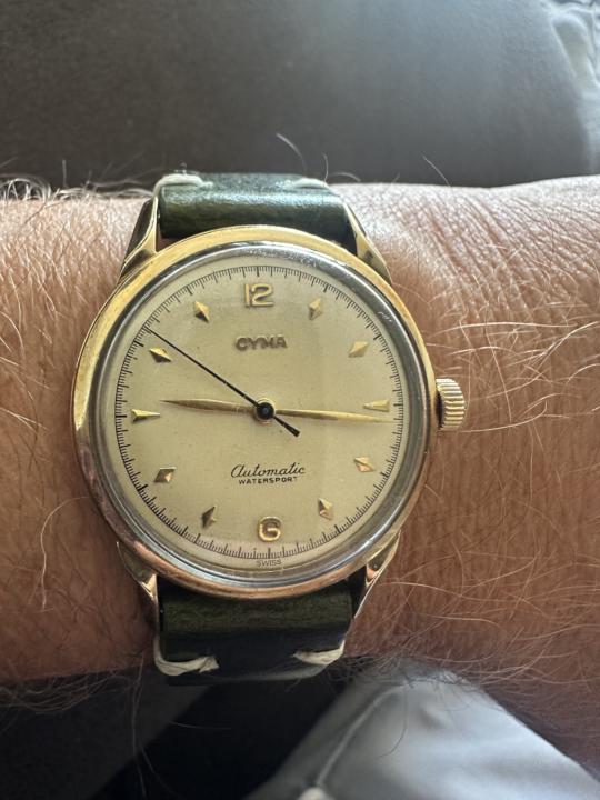 Cyma Vintage Bumper Automatic