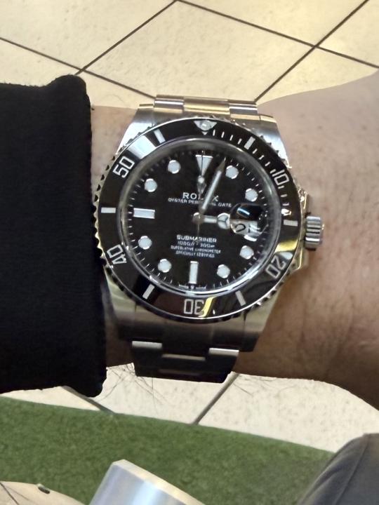 White Indices Wednesday January 21st: Rolex Submariner Date