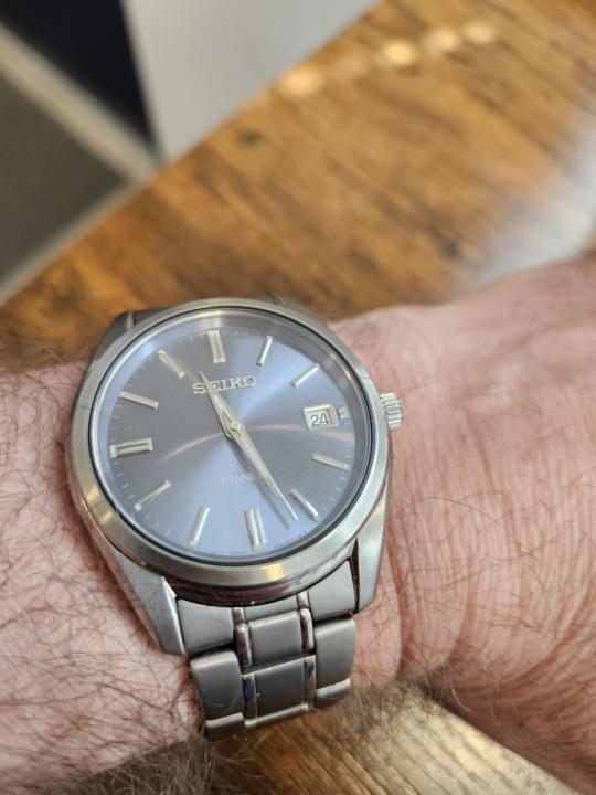Seiko essentials titanium blue dial