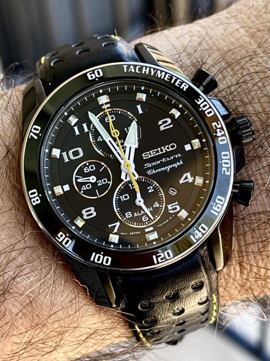 Friday’s grab-n-go tool watch 