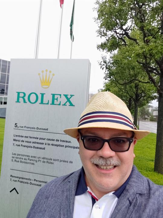 Definitely on my bucket list 🇨🇭🕰️🍫