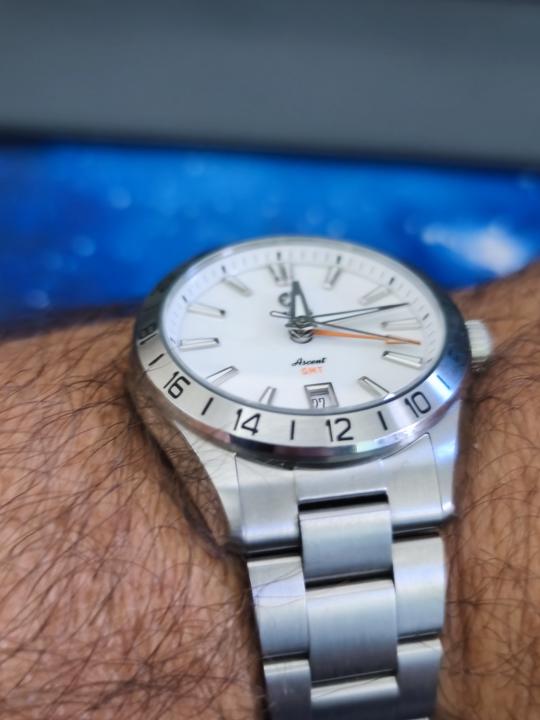 White dial Wednesday 